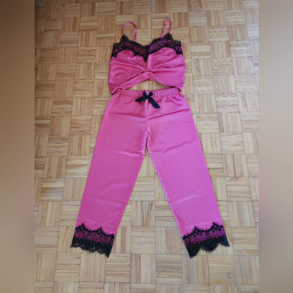 Satin Silk Pagama Size M